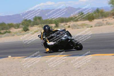 media/Oct-01-2023-SoCal Trackdays (Sun) [[4c570cc352]]/Turn 7 Inside (11am)/